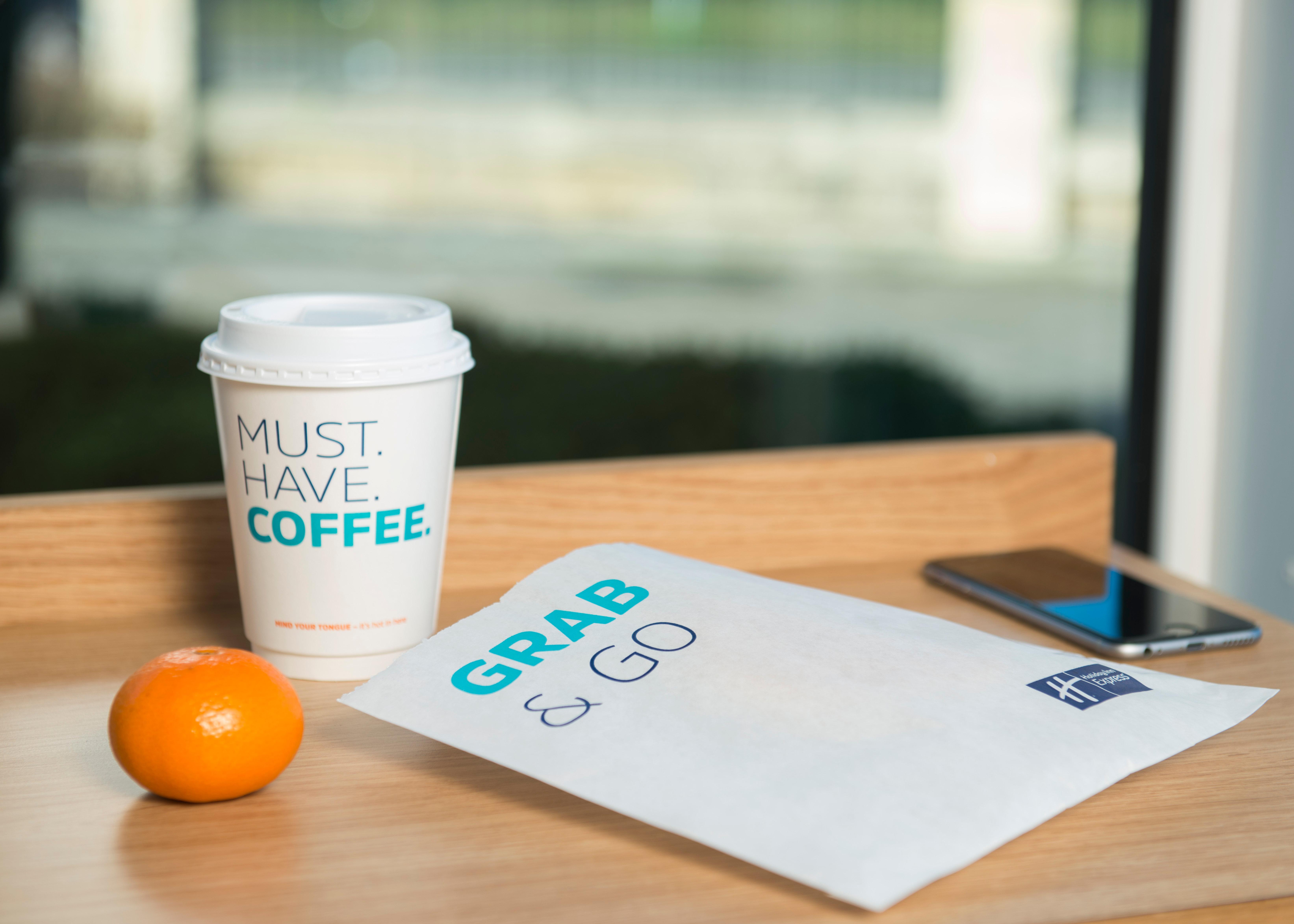 Holiday Inn Express Cambridge By Ihg Exteriör bild